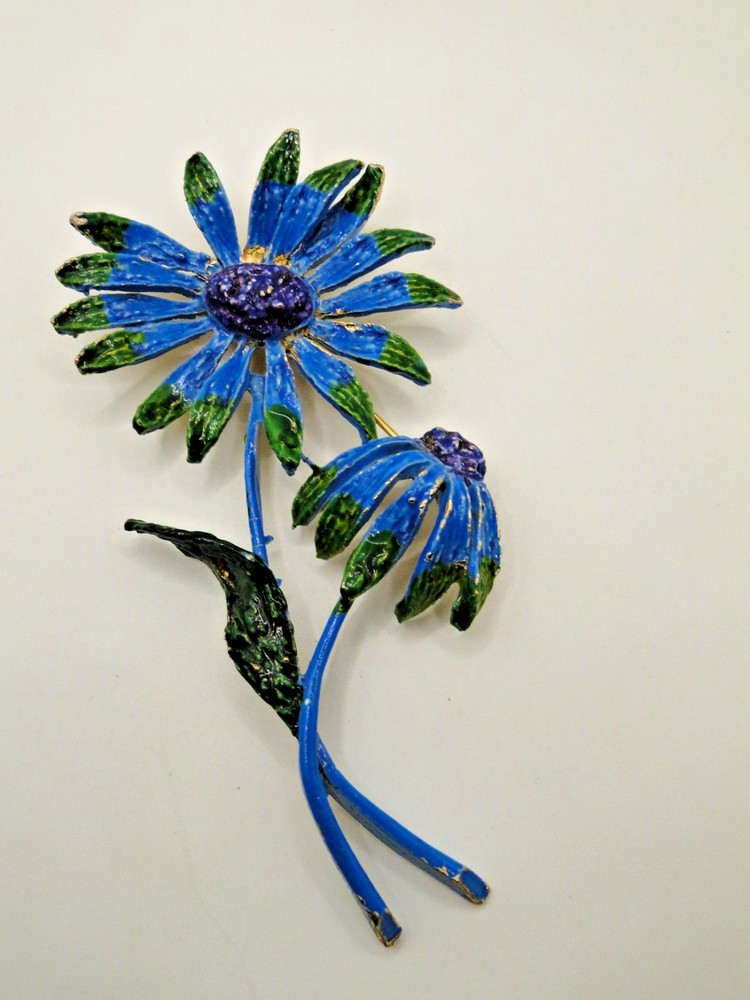 Vintage Art Mode Jewelry Co Enamel Flower Brooch – 1960’s