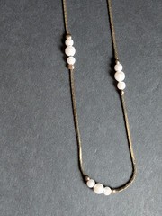 Korea Signed Gold Tone Vintage Snake Chain Necklace Faux Pearl Beads 1mm x 29 in