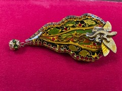 Vtg 1990 John Wind Maximal Art Lizard Jungle Brooch Resin Assemblage Pin Charm
