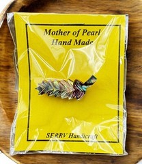 Vintage Mother of Pearl Handcrafted Leaf Pin Brooch Serrv Handicraft West Bank