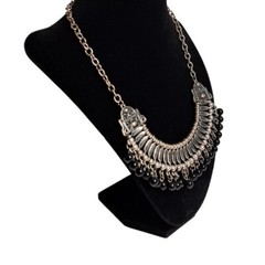 VINTAGE Women’s Silver Tone Black Acrylic Beads Necklace 8.5 in + 3.5 in