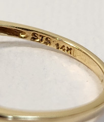 14K Yellow Gold Natural Tanzanite & Diamond Stone Ring Signed