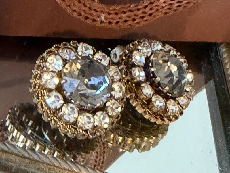 Vintage Austria prong set rhinestone cluster clip earrings