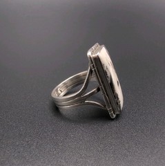 Vintage Signed T 105 Sterling Silver White Buffalo Ring Size 10 Split Shank