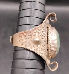 Alpaca Artisan Metalwork Sz. 9 Adjustable Green Gemstone Silvertone Ring Unique