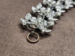 Vintage 1950’s-1960’s? Rhodium Plated Flower Plaque Link 7″ Costume Bracelet
