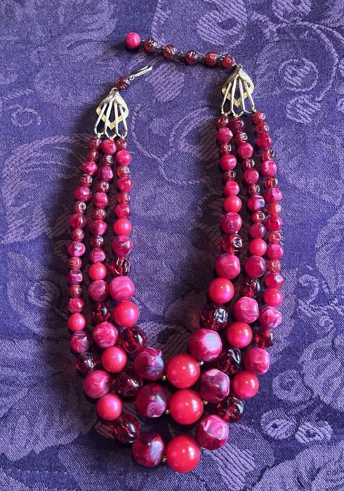 Vintage 50’s Star Brand Triple Strand Lucite/Plastic Red Bead Necklace