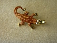(2) Vtg Gerry’s Brown Enamel Alligator Mama & Baby Pins Gold Toned-Free Shipping