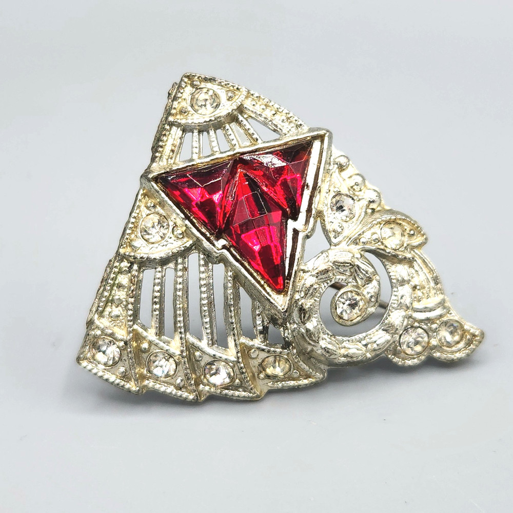 Art Deco Red Art Glass Crystal Accent Pot Metal Silver Tone Dress Clip Brooch