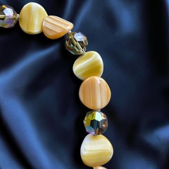 Vintage Lucite Flower Necklace Butterscotch Caramel AB Crystal Hidden Clasp 21″