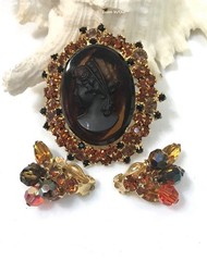 Book Piece Verified Juliana D&E Topaz Amber Tiered Cameo Brooch & Earrings