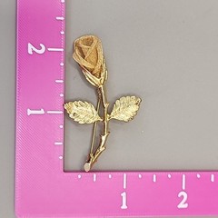Vintage AAi Rose Brooch Gold Tone Mesh Bud 2 1/8″