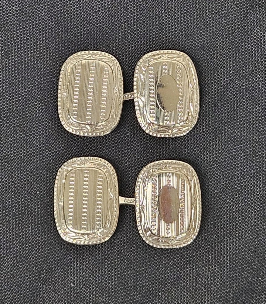 Vintage Art Deco 10K White Gold Cufflinks Etched Buttons 2.51 Grams