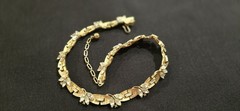 Trifari Rhinestone Necklace Goldtone