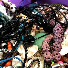 1/2 lb Mixed Vintage-Now ESTATE Jewelry lot ALL WEARABLE, NO JUNK, PAIRED 🌺