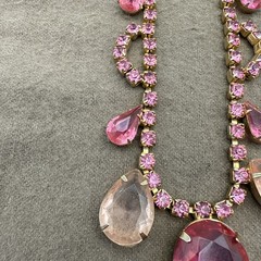 Vintage Art Deco Era Huge Raised Pink Faceted Oval Rhinestone Link Necklace