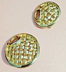 Vintage Sarah Coventry Brooches Basket Weave -Set of two 1.5 inches and .5in