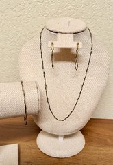 Vintage Gold & Black Twisted Chain Necklace Bracelet & Earrings Set
