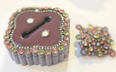 joan rivers jeweled secrets keepsake box Treasured Reverie brooch earrings pin