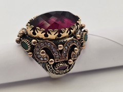 Vintage High Quality Costume Jewelry Ring Stamped 925 Size 8-1/4 Metal Gemstone