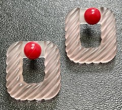 Vintage 1.1” Red Ball Frosted Pink Acrylic Dangle Earrings