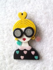 Vintage Fashionista Lady with Hearts 2.50″ Layered Acrylic Pin or Brooch – NWOT