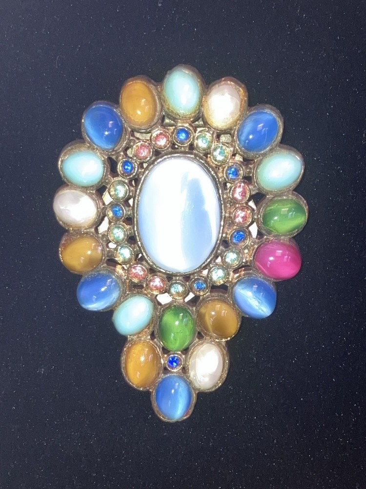 Vintage Rainbow thermoset moonglow cabochon cluster And Rhinestone Dress clip
