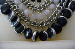 A6#214X NECKLACE SILVER TONE CHANDLIER BLACK & OFF WHITE DANGLESIGN NY