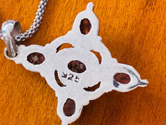 Vtg CROSS SHAPED Moonstone Necklace 5 Stones 925 Silver Gorgeous Chain IRIDESCEN
