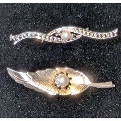 Vintage Brooch Pair Faux Pearl Pin Gold Tone Silver Tone Leaf Marcasite 2.5 in