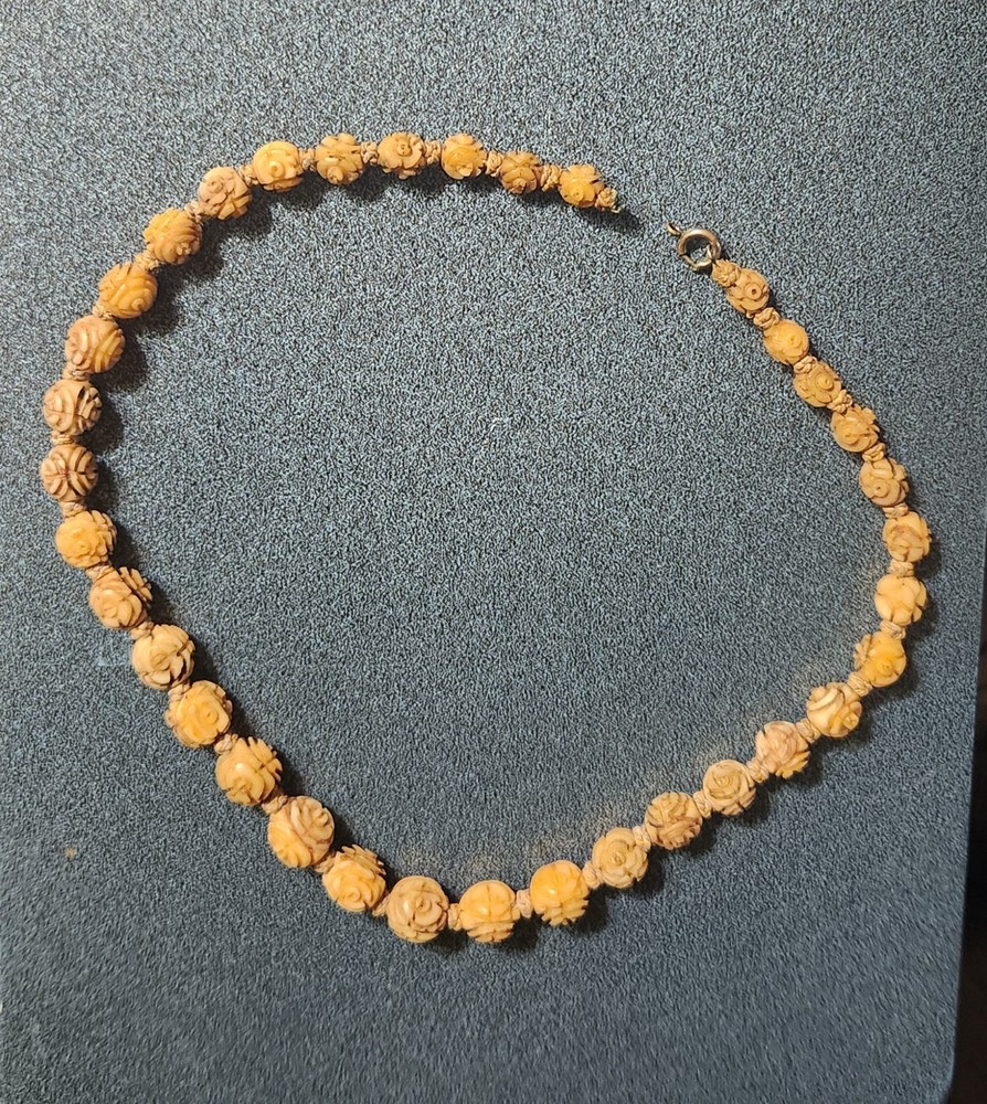 16″ Antique Carved Floral Bovine-Bone Bead Necklace Art Deco–As Is Needs Repair