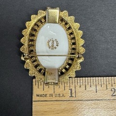 Vintage Limoges Cameo Brooch Pin France Hand Painted Porcelain Gold Tone Pearl