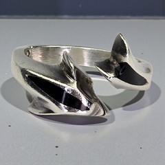 Vintage Mexico Sterling Silver Artisan Dolphin Ring Black Onyx Inlay Sz 5.5