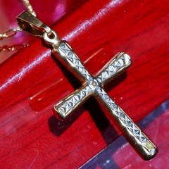 14k multi tone gold pendant 1.35″ diamond cut cross charm vintage 0.70gr N3392