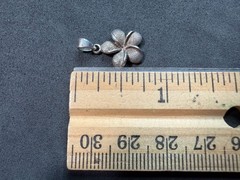 0.96g Vintage Sterling Silver 925 Flower Blossom Pendant Five Petal Floral M