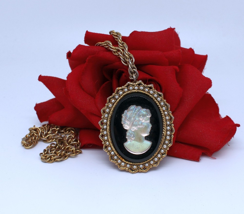 Vintage Ornate Cameo Faux Pearl Pin 23″ Necklace CAT RESCUE