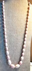 Vintage 1950’s MCM Soft Pink & Cream Lightweight Beaded 30″ Necklace