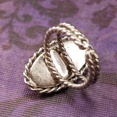 Vintage West Germany Milk Glass Cocktail Ring Black Swirl SZ 7 NOS Jewelry