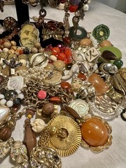 Pretty Junk Jewelry Lot Vintage And Modern Mix 9 1/2 Lbs. For Repurpose Or Craft