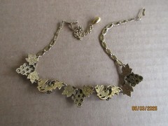 Vintage Unsigned Rhinestone Grape Cluster & Leaves Necklace