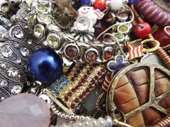 ~ 3 lb ~ Junk Jewelry Lot L501