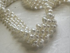 18 Inch Vintage Green Glass Genuine Pearl Necklace