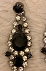 VINTAGE RETRO DANGLE CHANDELIER EARRINGS WITH BLACK AND CLEAR RHINESTONES