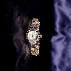 1940’s Winnie Japanese Movement Gold Rhine Stones Women Vintage Wrist Watch