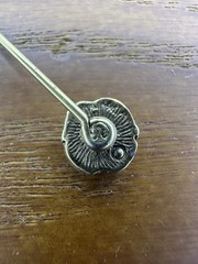 Vintage Gold Tone (Plated?) Stickpin Rose Knot with Colorless Stone – Hat Pin