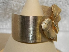 Vintage Judy Lee Leaf and Rhinestone Cuff Bracelet Goldtone