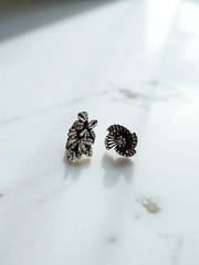 NIB Saint Laurent Crystal Flower Pin Brooch Set Authentic $545