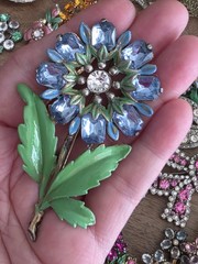 Pot Metal 1930s Floral Brooch Unsigned Enameled
