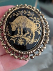 Damascene VTG Astrology Pin Jewelry Taurus Bull Cameo Brooch Animal Art