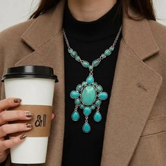 Vintage JULIANA D&E Southwestern Faux Turquoise Cabochon Necklace Book IIJJ#889